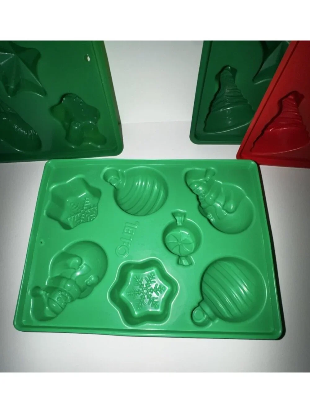 Vintage Jello Jigglers Christmas Lot Of 4 Molds Snowman, Ornaments, Tree, Santa
